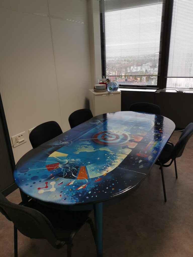 Table de Reunion "Go World" — Acrylic on wood— 2019 — by Thierry Mordant