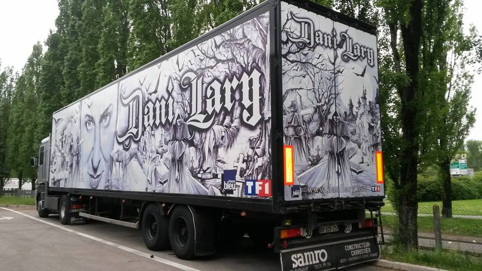 Camion personnalisé Dani Lary — drawing pencils — 2012 — by Thierry Mordant