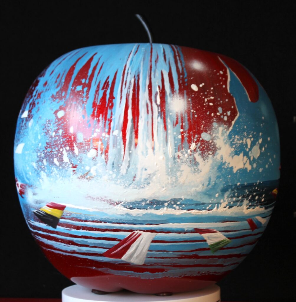 Pomme Horizon Evasion — Acrylic on resin — 2018 — Undefined format — by Thierry Mordant