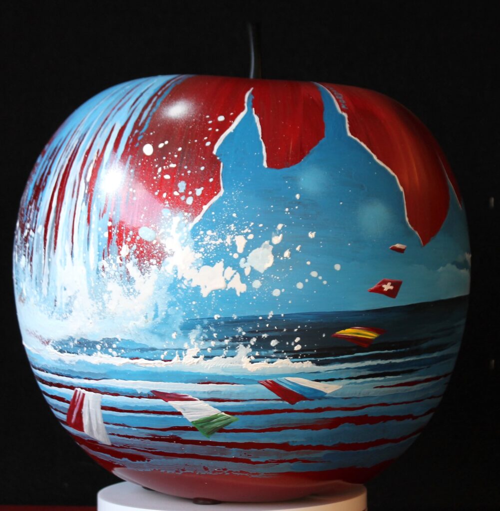 Pomme Horizon Evasion — Acrylic on resin — 2018 — Undefined format