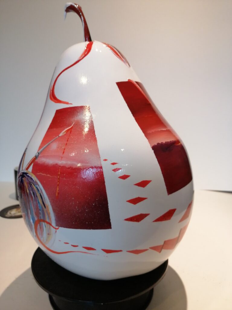 Poire la Monegasque — 2— Acrylic on resin — 2022 — 23 x 40 cm — by Thierry Mordant